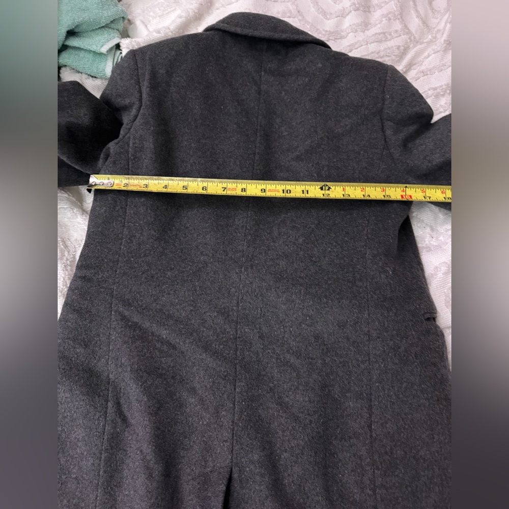 Lauren Ralph Lauren coat size 0 in like new condition - Picture 8 of 10